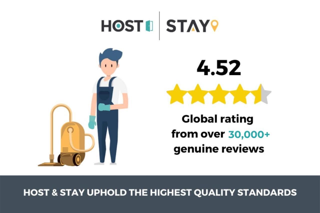 Host & Stay - Spyglass 1708 วิทบี ภายนอก รูปภาพ